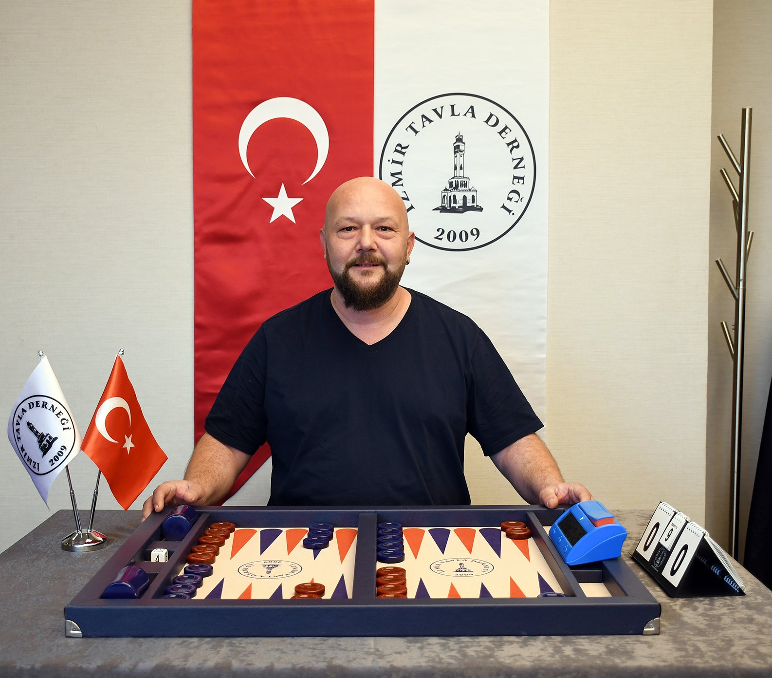 ERDEM AKSU