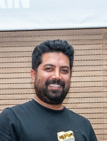 HAMID ESMEILI